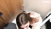 сосу хуй в примерочной