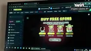 играю в онлайн казино пока жена на работе