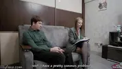 парень пришел к психологу с жалобами на вялый член