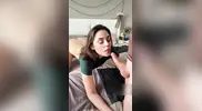 красавица минетит крепкий хуй парня