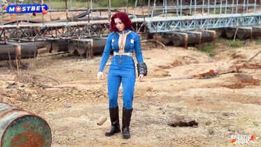 Рыжая из Убежища 33 соскучилась за мужским членом в косплее на "Fallout 2"