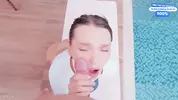 подставила личико под выстрел спермы из члена парня