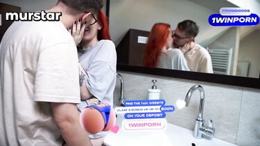 В душе: Любительский утренний секс в душе с русской рыженькой красоткой Томой Мур
