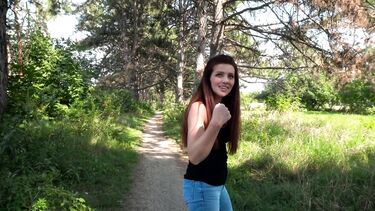 Отсос незнакомцу  в парке со сливом на язык