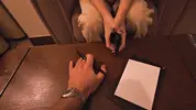 замужняя девушка на собеседовании с боссом