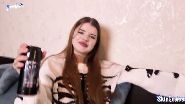 Студентки: Упс! Трахнул студентку МГУ в шкафу во время вечеринки