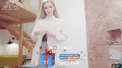 попросила брата сделать фотки для онлика