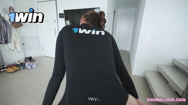 Теннисистка проиграла парню и отдалась с финалом в рот