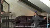 стюардесса снимает квартиру на ночлег