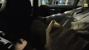 одинокая блондинка в баре сняла мужика