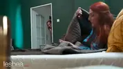 испугала подружку во время фильма ужасов