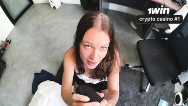 Большие русские хуи: Болт в пизду и сквирт для чистоплотной сводной сестры