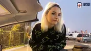 парень торгуется с шалавой